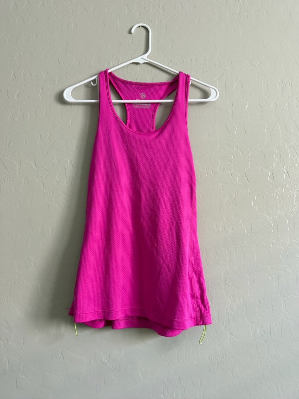 MPG Women's Racerback Tank Top - Bright Pink